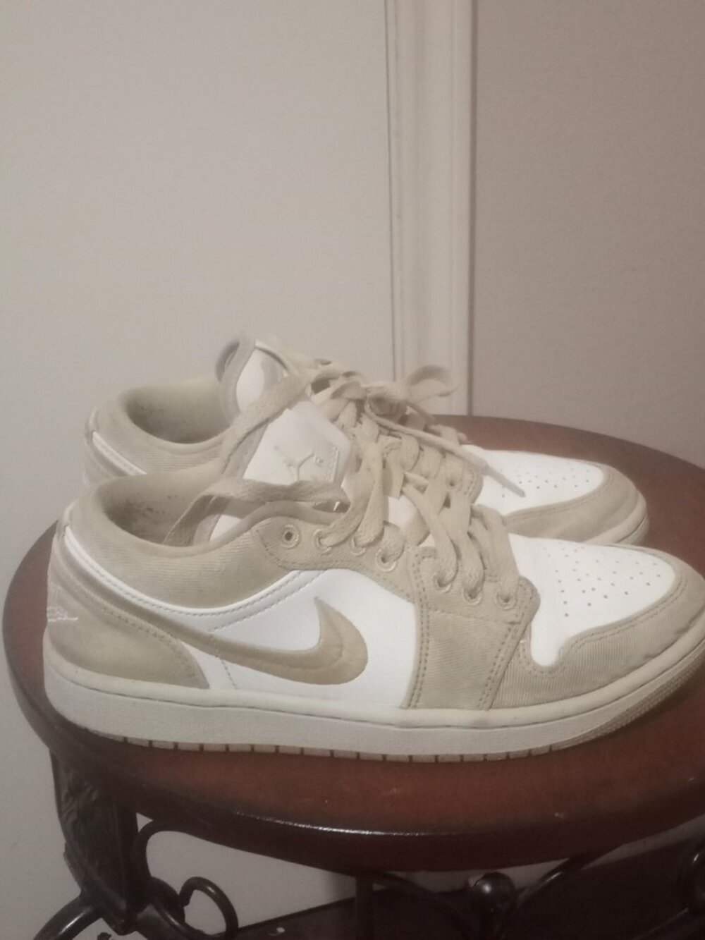 Air Jordan 1 SE Low Top Team Gold Sail Men's Sneakers Lace Up FN3722-701 Sz 7.5 - Picture 1 of 12